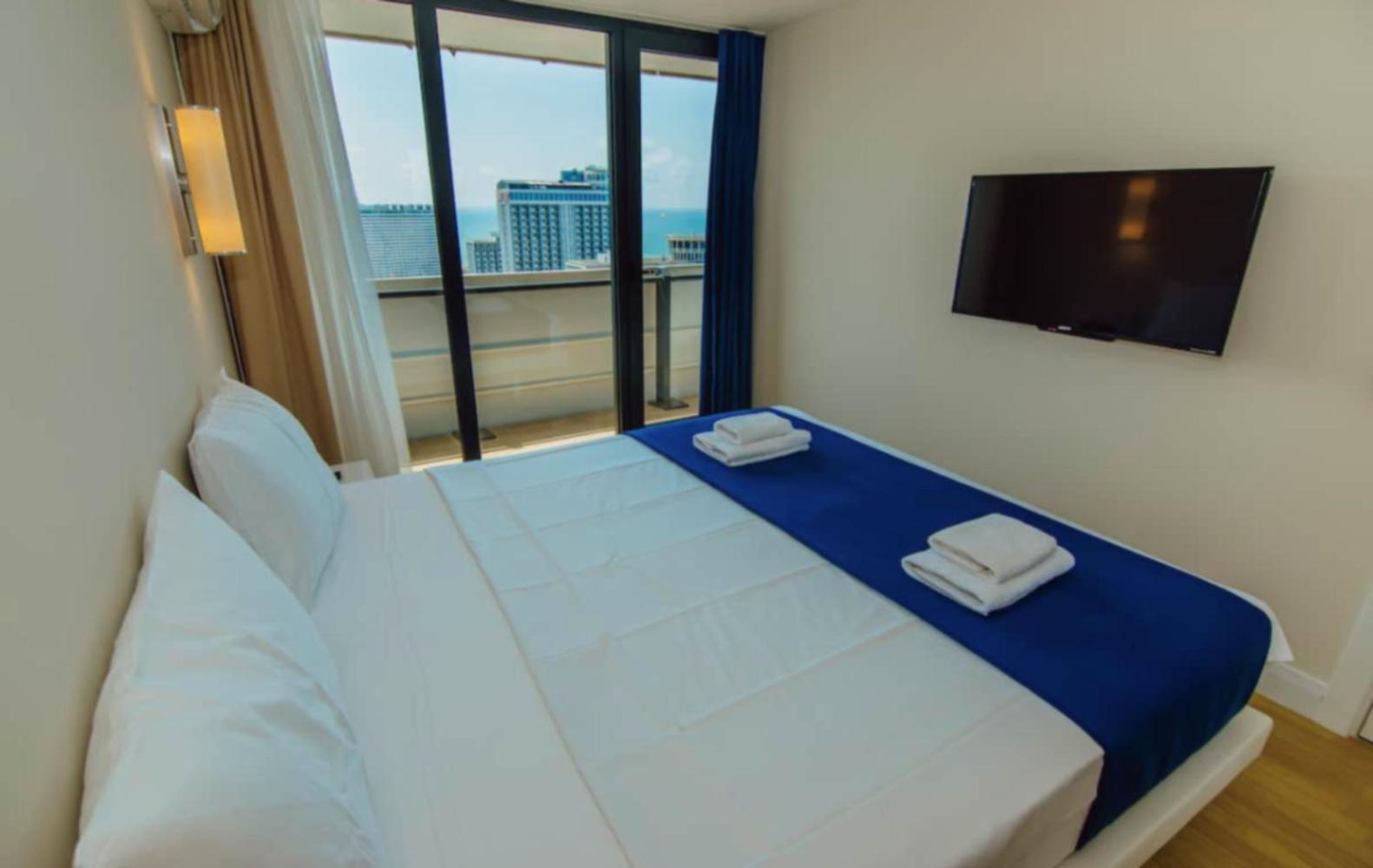 Panorama Black Sea View & Aparthotel Batumi Exterior foto